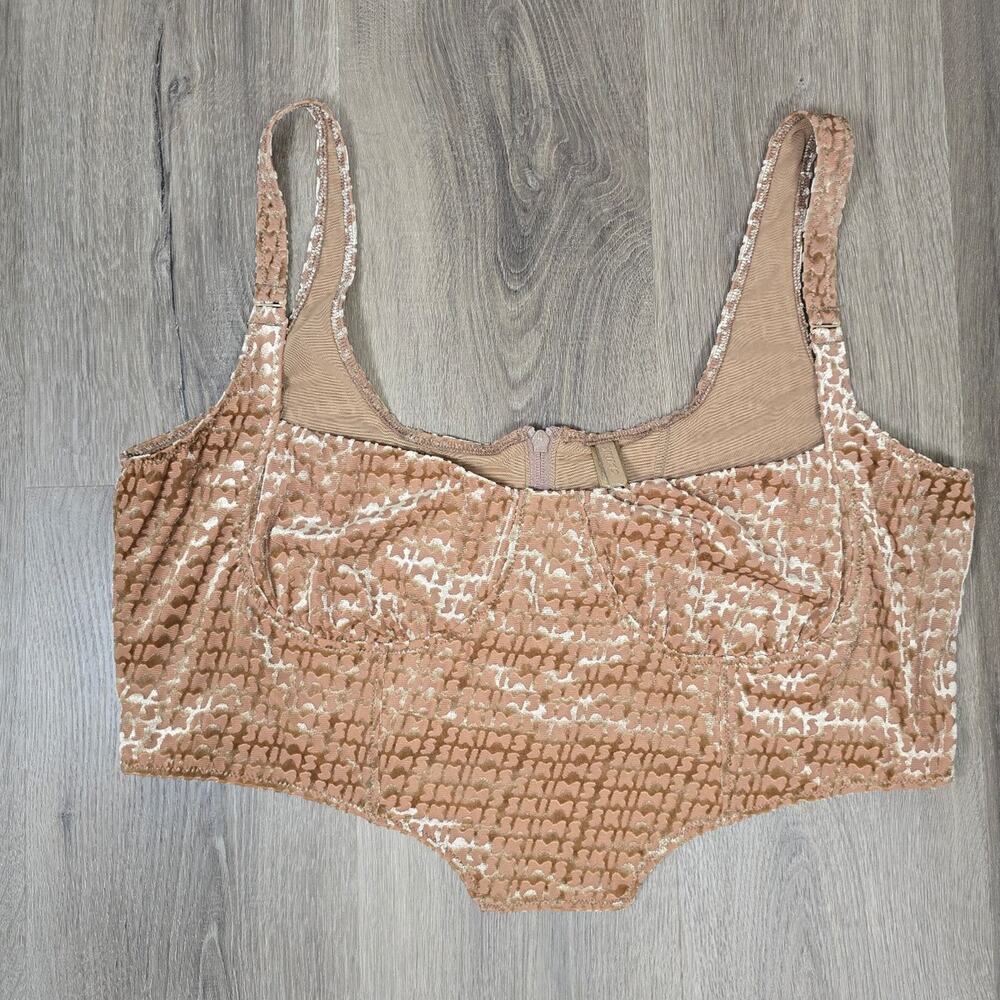 This SKIMS Velvet Logo Corset Top in the sienna/chai colorway